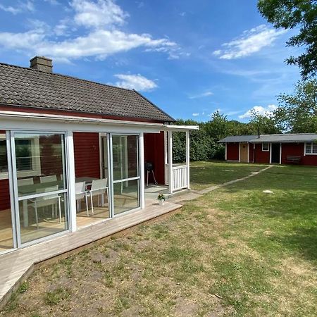 Charmig, Nyrenoverat Och Fullt Utrustad Stuga. Anpassad Foer Hundar, Naera Till Naturen Och Havet. Gangavstand Till Golfbana. كالمار المظهر الخارجي الصورة
