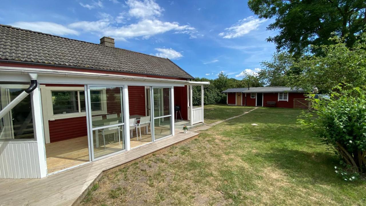 Charmig, Nyrenoverat Och Fullt Utrustad Stuga. Anpassad Foer Hundar, Naera Till Naturen Och Havet. Gangavstand Till Golfbana. كالمار المظهر الخارجي الصورة